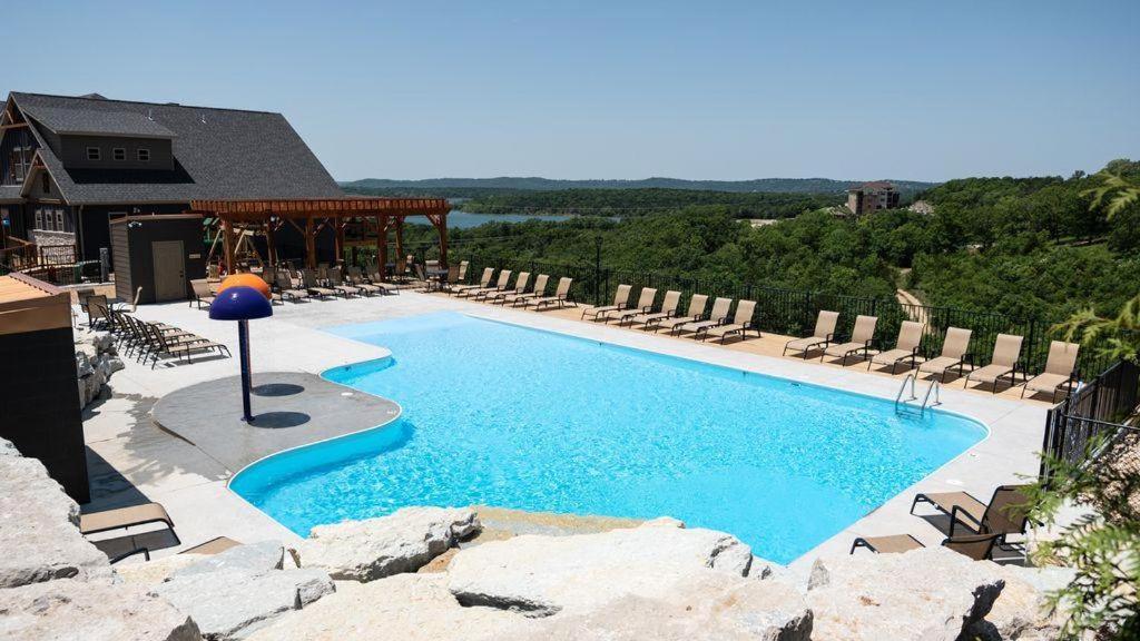 Chateau On The Cove Μπράνσον Εξωτερικό φωτογραφία